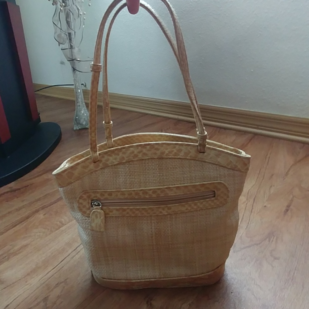 Handbag